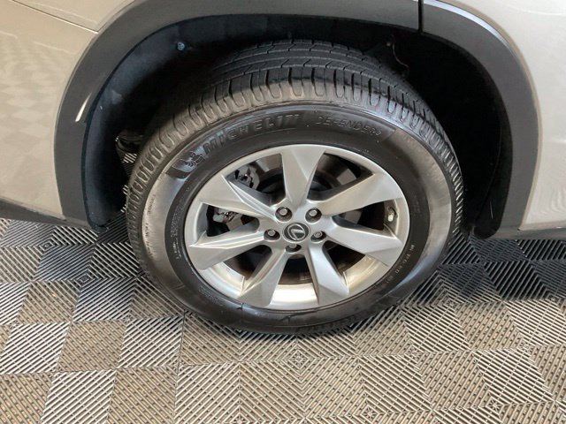 Used 2019 Silver Lexus 350 image 43