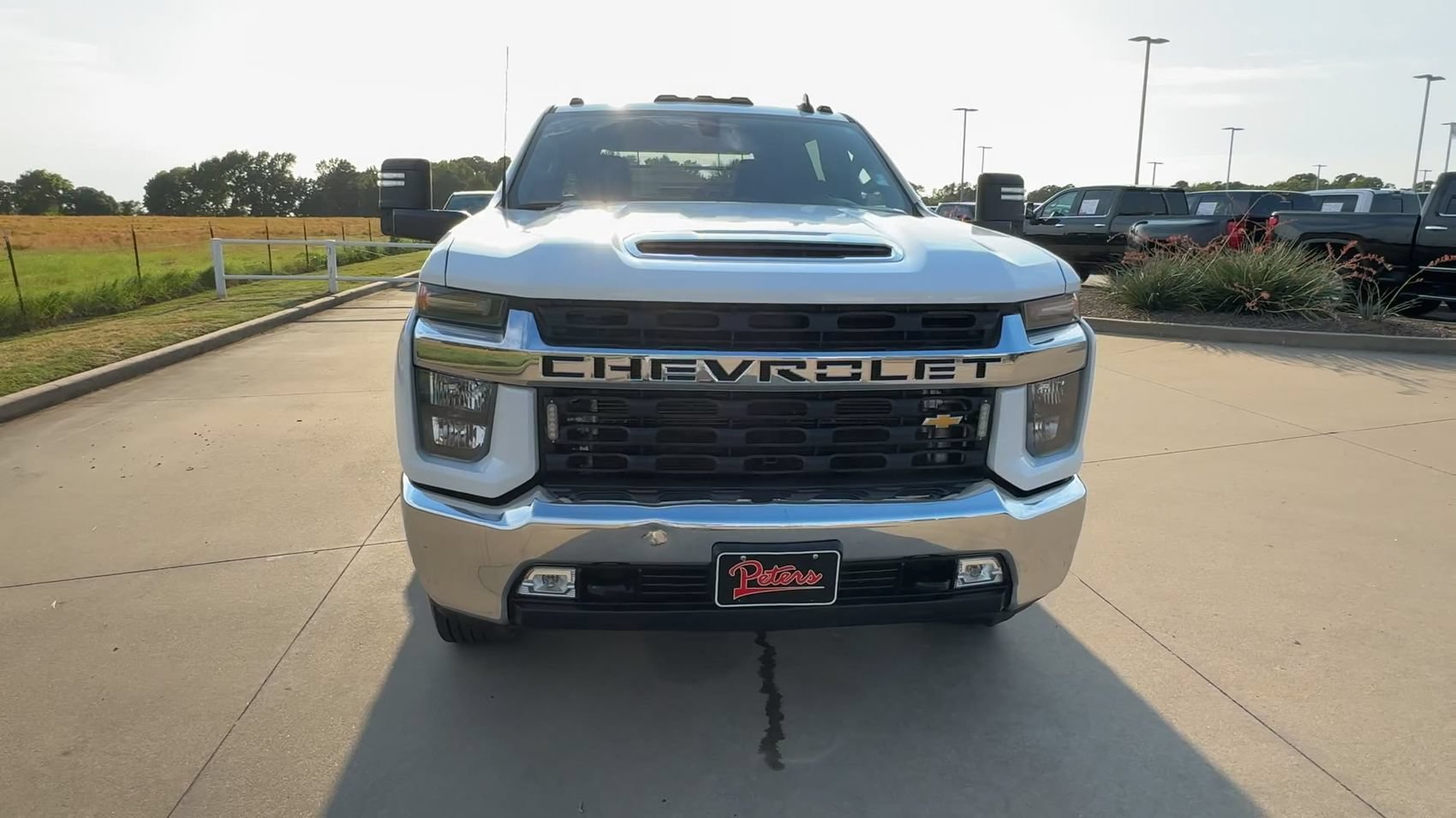 Used 2022 Summit White Chevrolet LT image 4