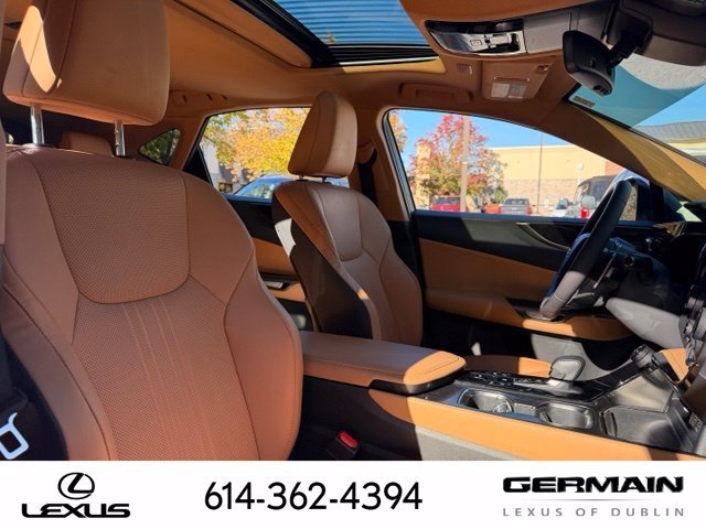 Used 2024 White Lexus 350 Base image 13