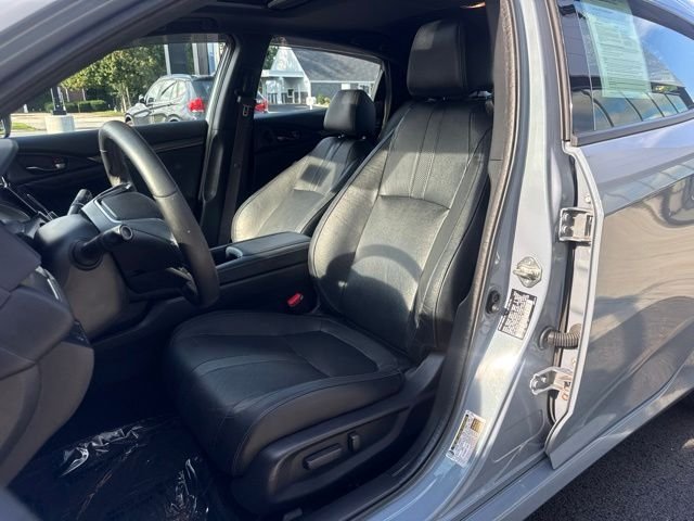 Used 2017 Gray Honda EX-L image 13