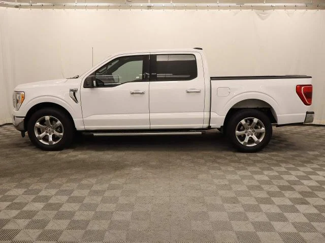Used 2022 Oxford White Ford XLT Crew Cab image 41