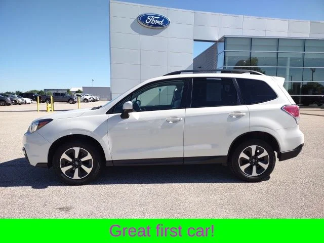 Used 2018 Subaru Forester Premium with VIN JF2SJAEC3JH596241 for sale in Galesburg, IL