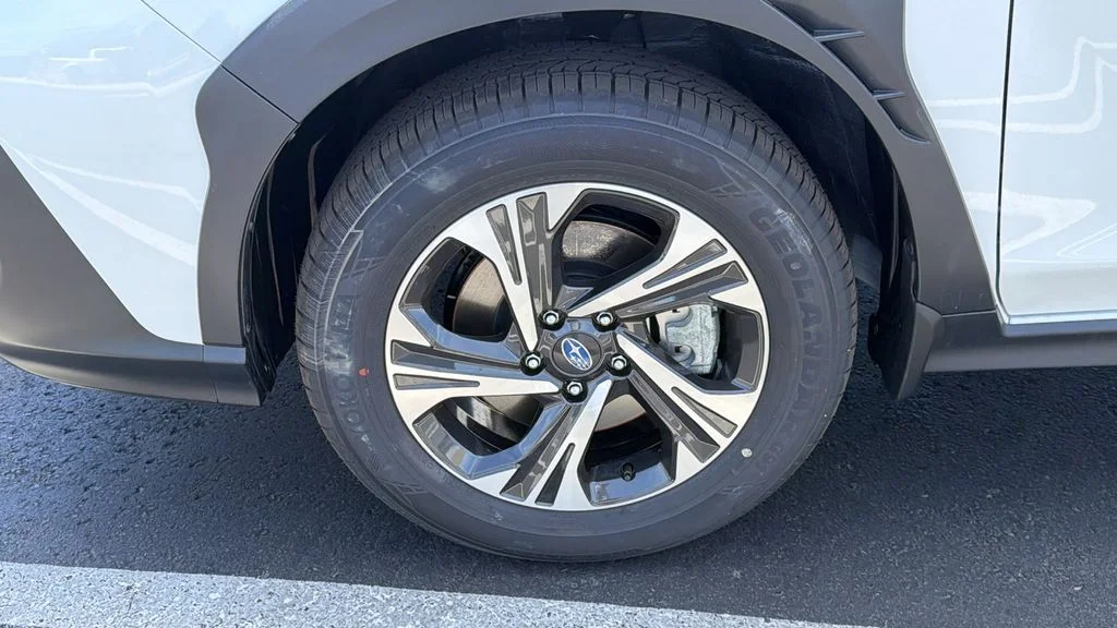 New 2026 CRYSTAL WHITE PEARL Subaru Premium image 9