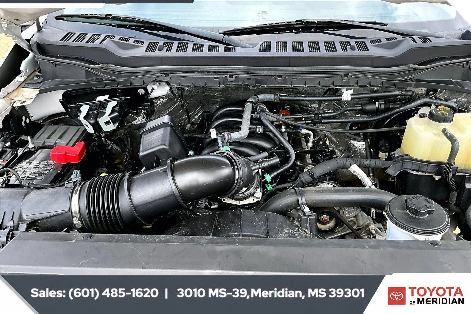 Used 2023 Oxford White Ford XL image 8
