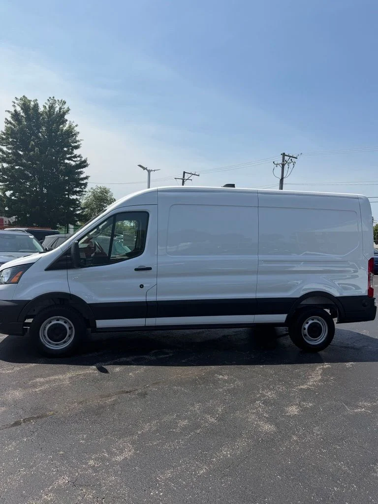 Used 2026 White Ford Base image 5