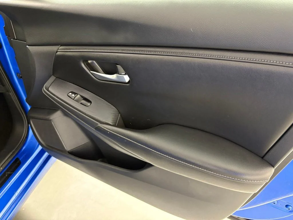 Used 2021 Blue Nissan SV image 39