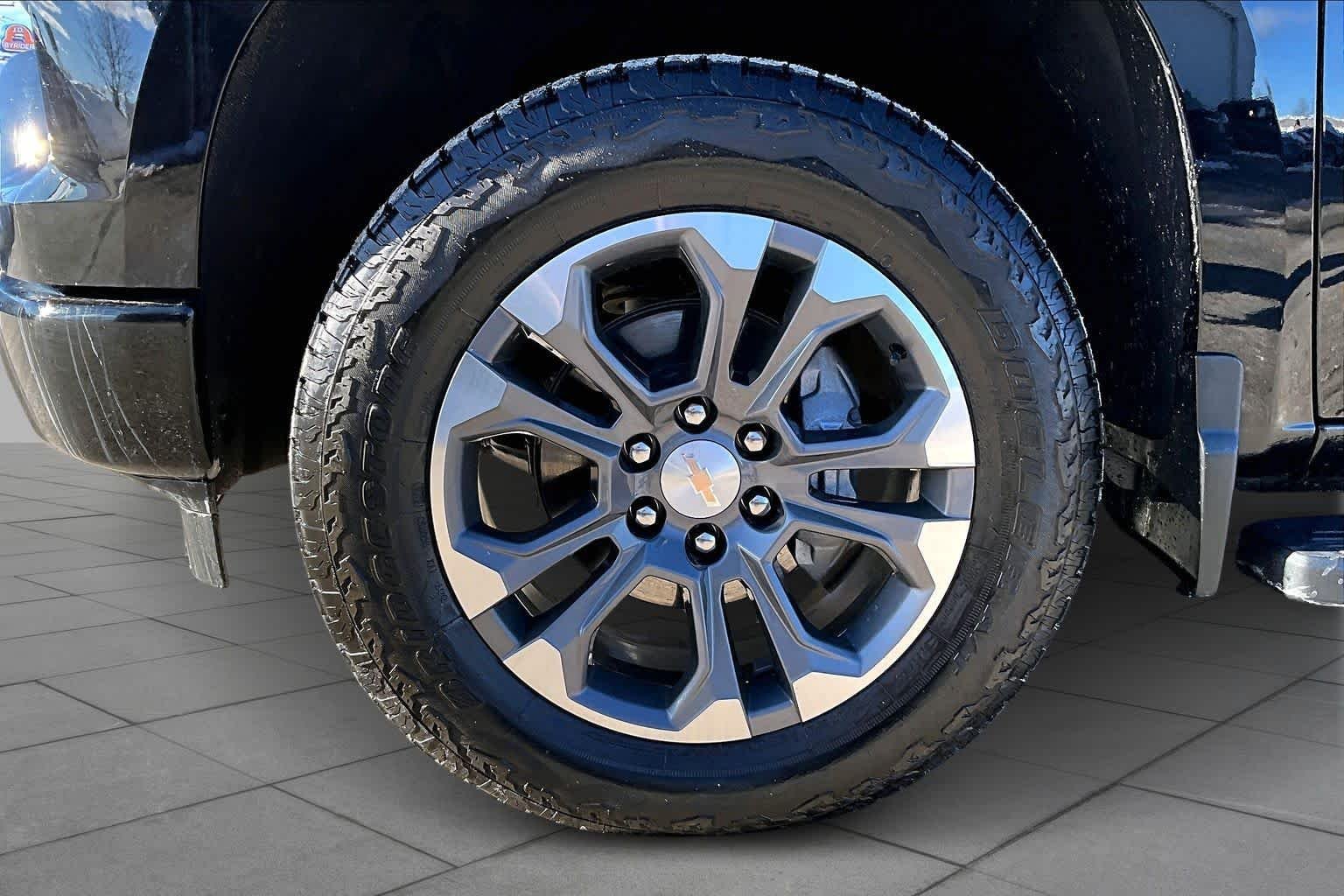 2025 Chevrolet Silverado 1500 High Country - Photo 30
