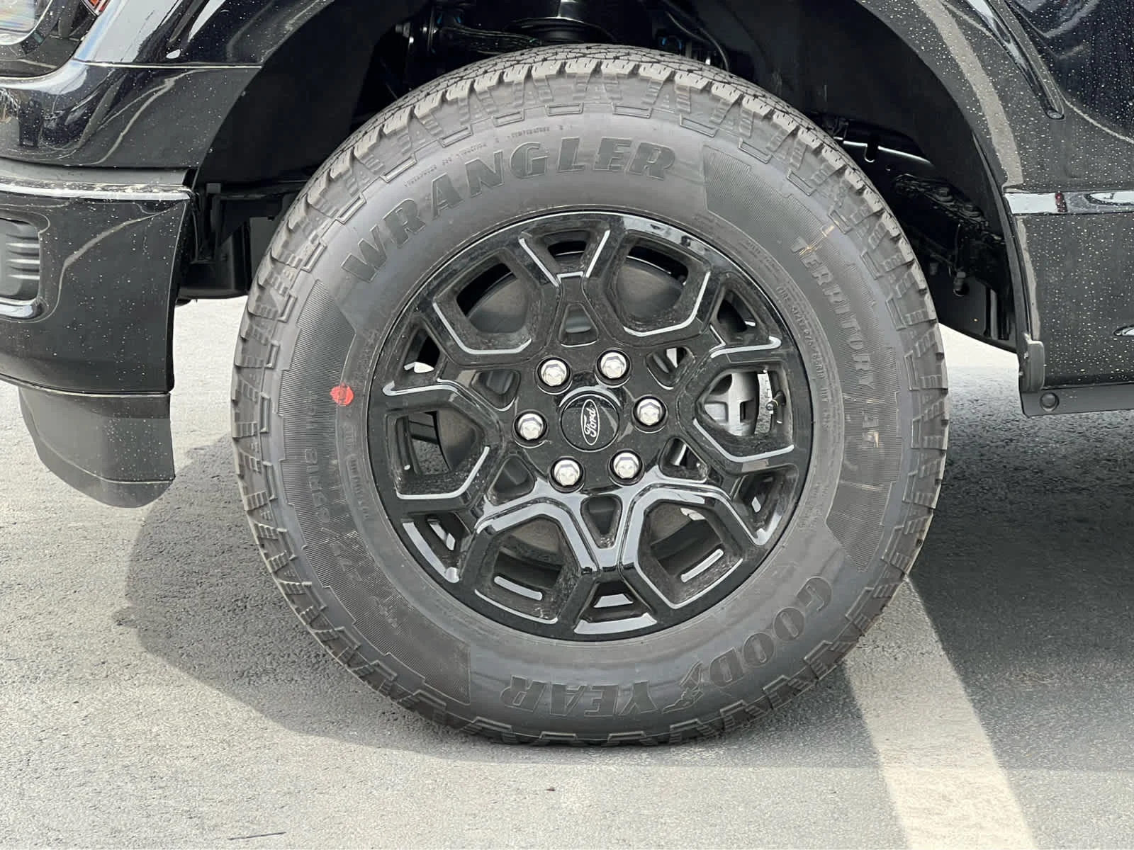 New 2026 Agate Black Metallic Ford XLT image 13