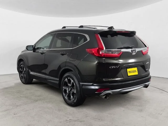 Used 2017 Dark Olive Metallic Honda Touring image 7