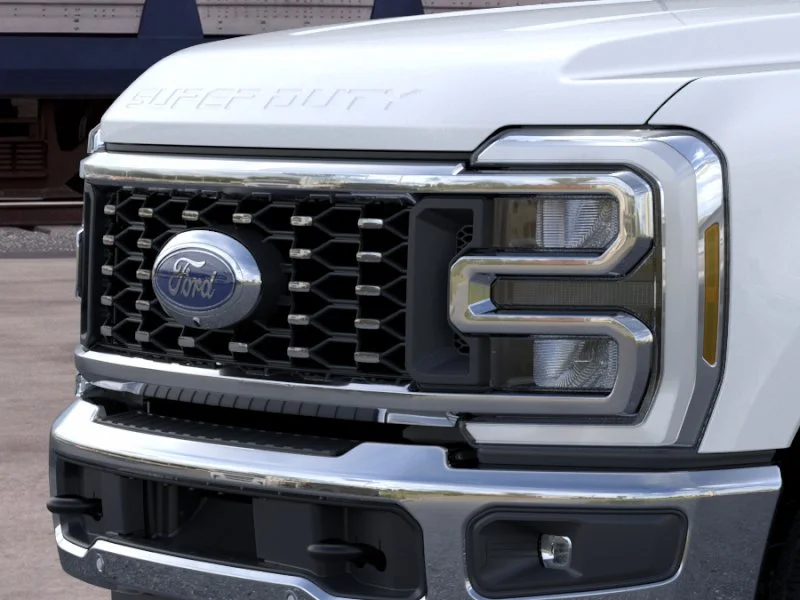 New 2026 Star White Metallic Tri-Coat Ford F-350® Lariat® image 31