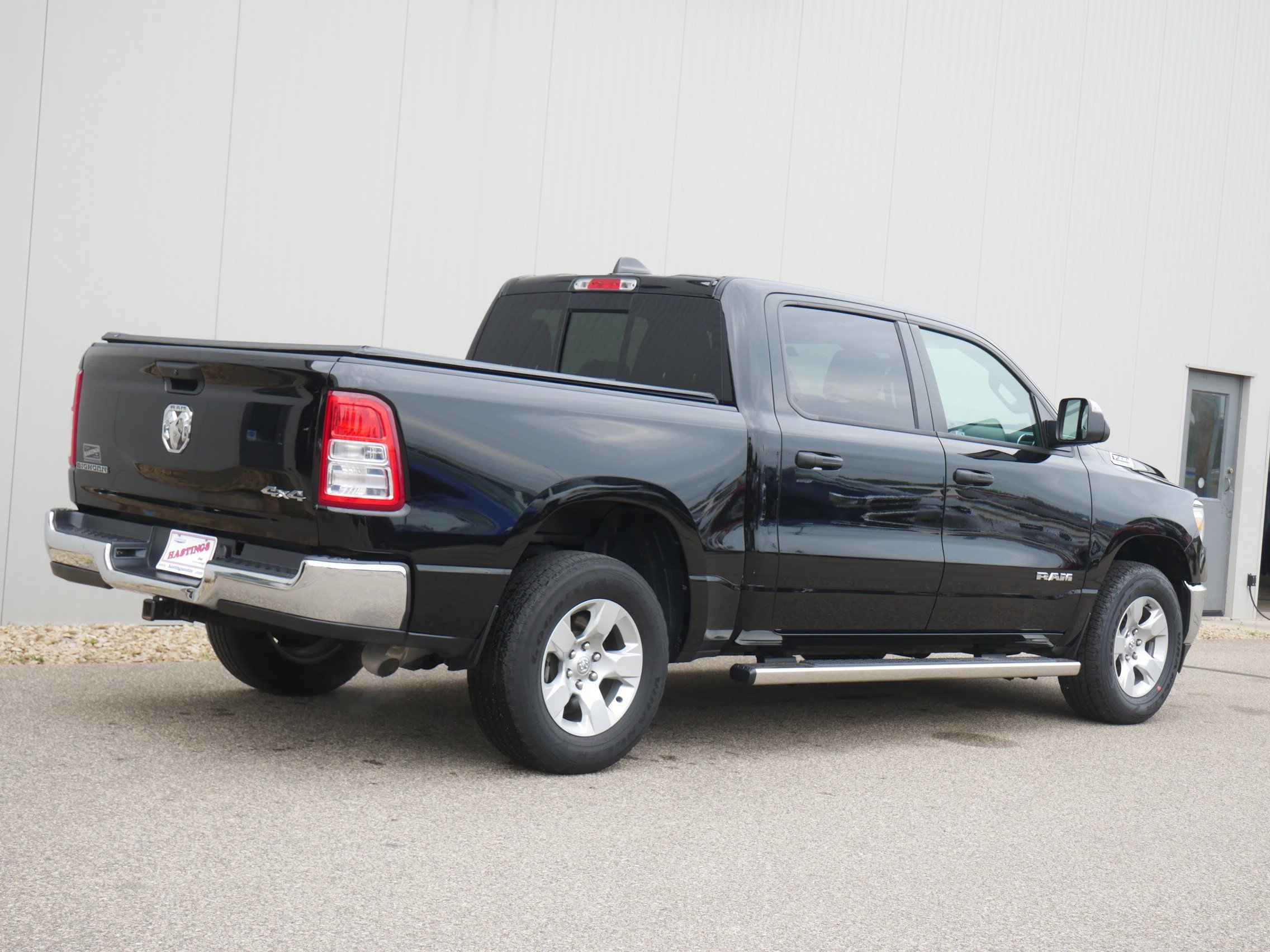 Used 2024 Diamond Black Crystal Pearlcoat Ram Big Horn image 5