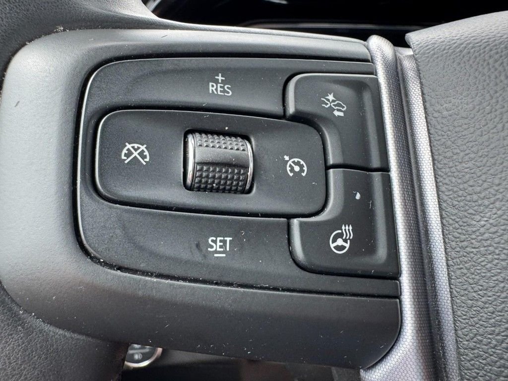 Used 2025 Black GMC SLT image 17