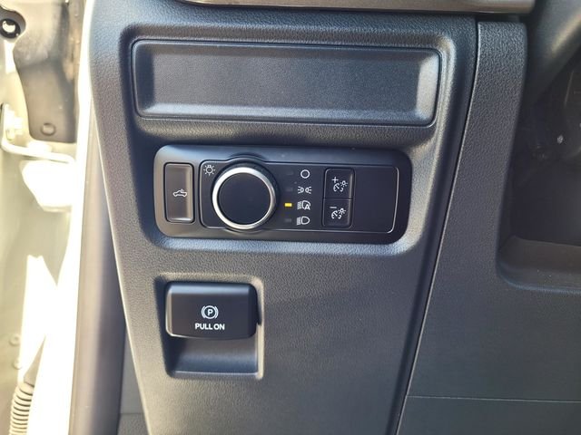 Used 2024 White Ford XL image 19