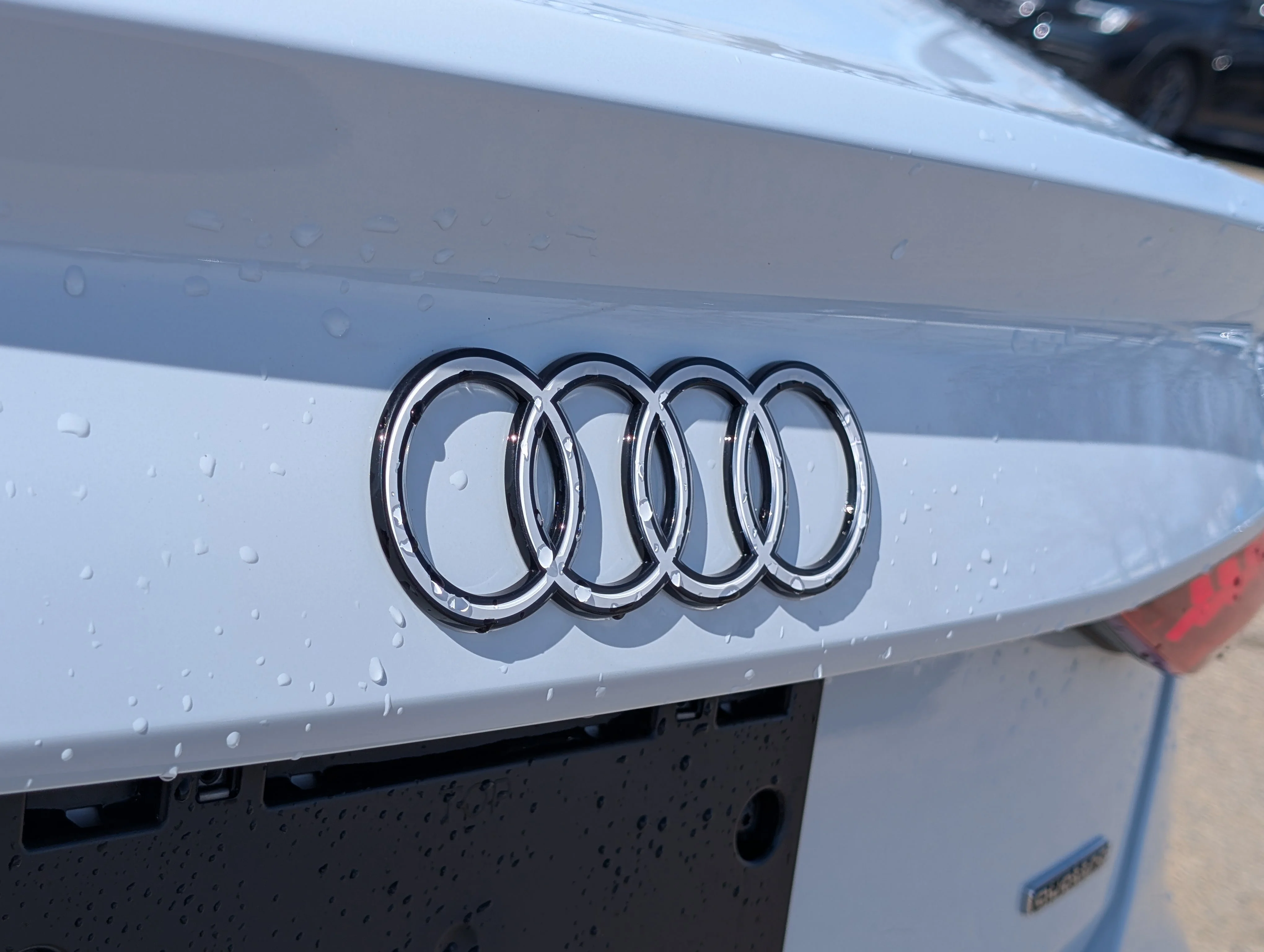 Used 2025 White Audi Progressiv image 16