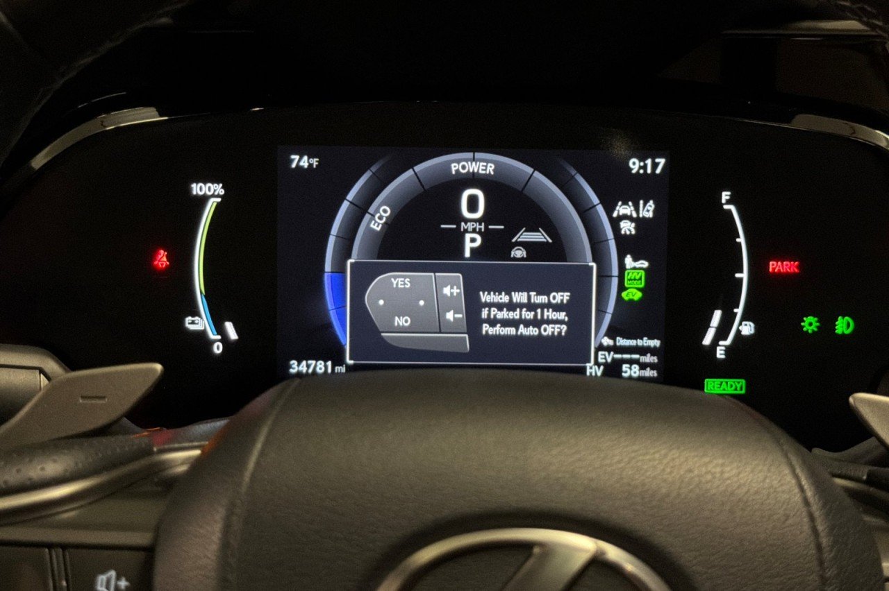 Used 2024 Ultra White Lexus NX 450h+ F SPORT Handling image 23