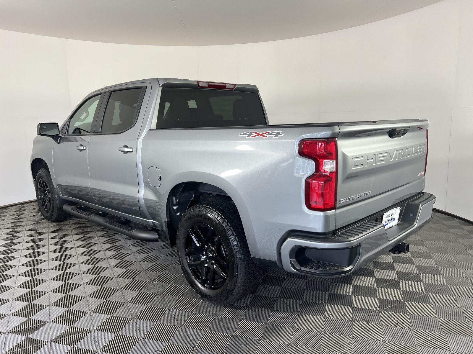 Used 2026 Sterling Gray Metallic Chevrolet RST image 5