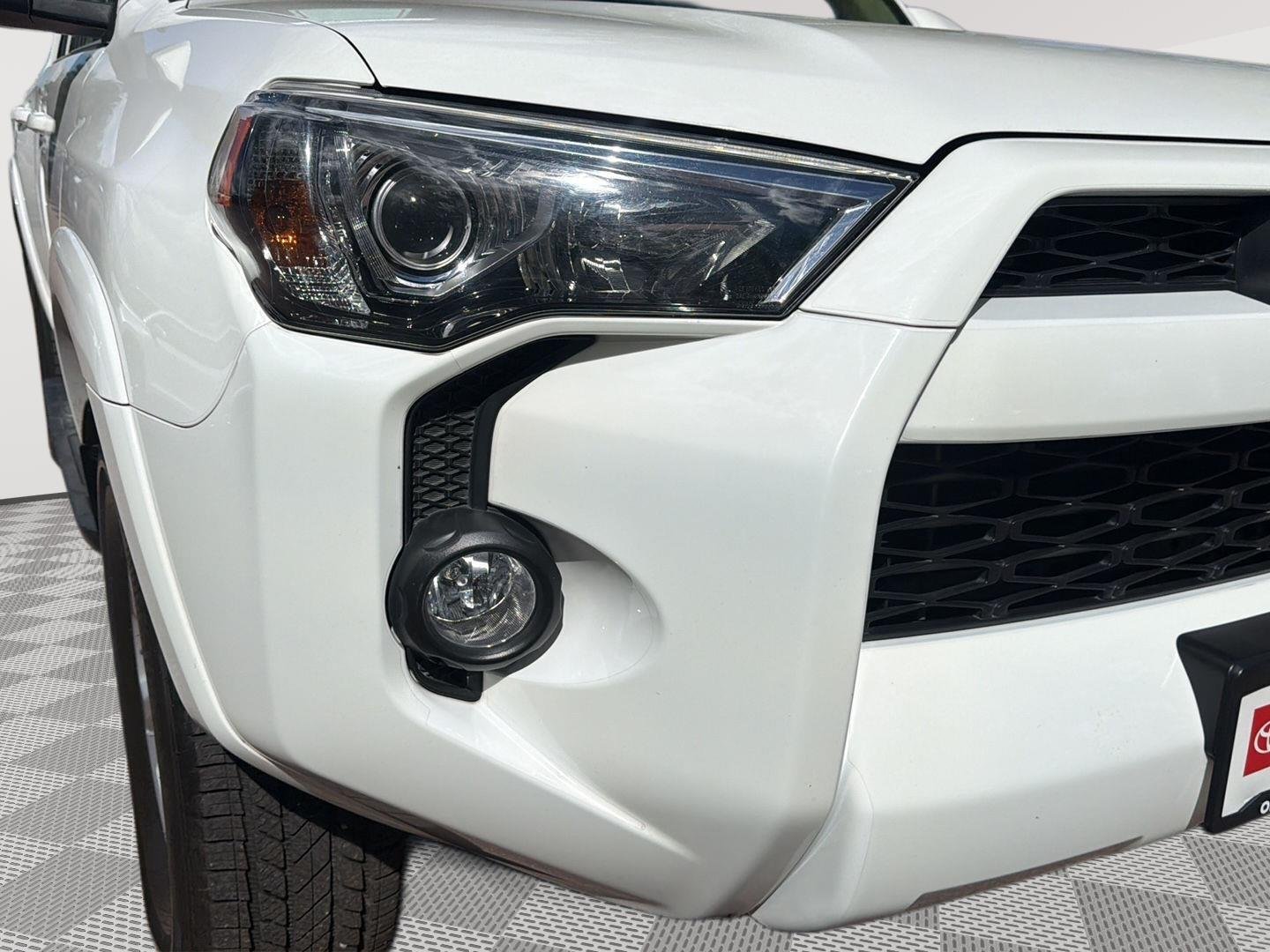 Certified Used 2019 Super White Toyota SR5 image 42