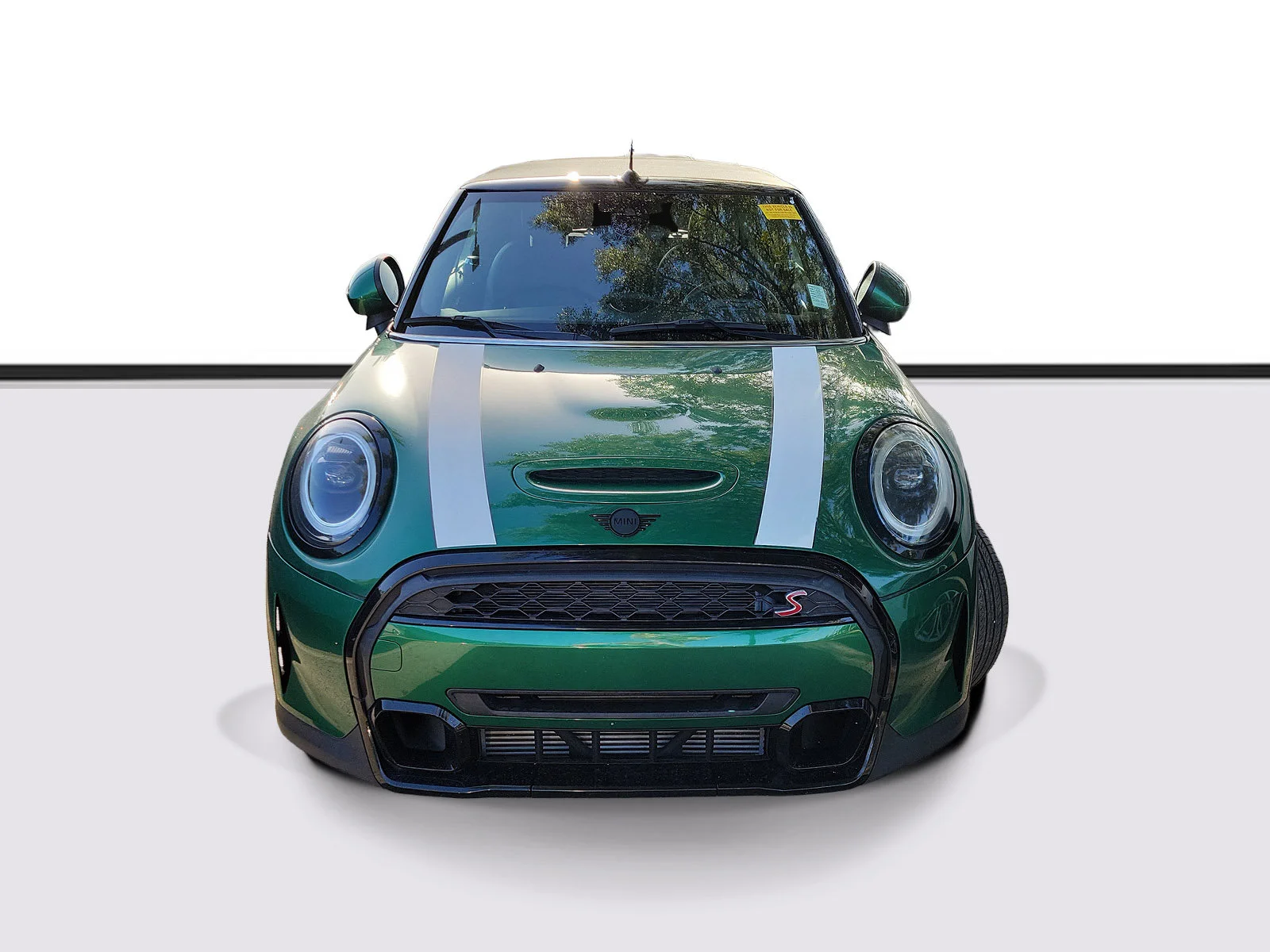 Used 2023 British Racing Green MINI Cooper S Classic image 2