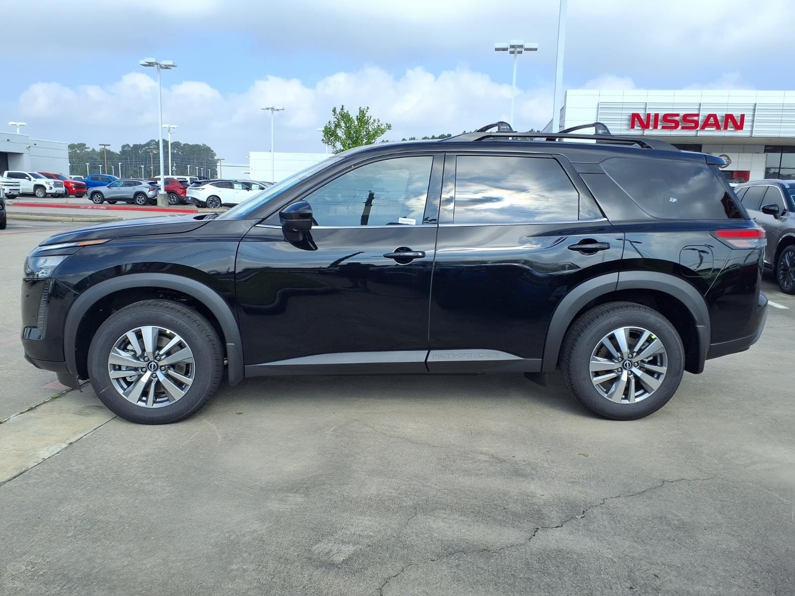 2026 Nissan Pathfinder SL Black at Robbins Nissan