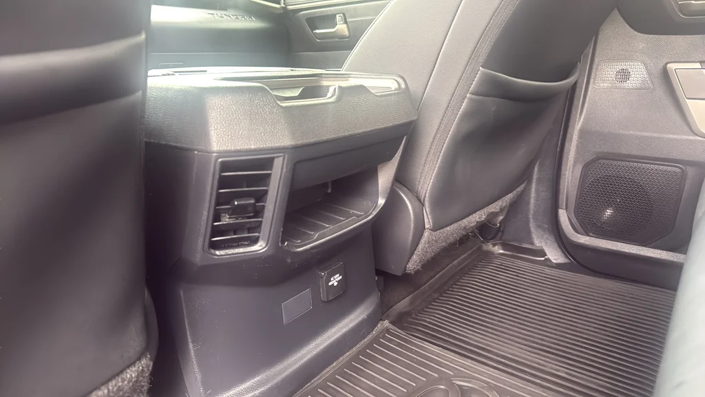 Used 2023 White Toyota SR5 image 22
