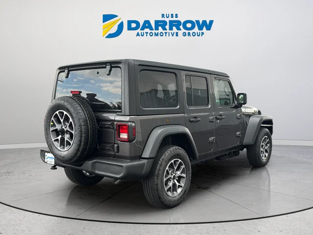 New 2026 Granite Crystal Metallic Clear-Coat Exterior Paint Jeep Sport S image 5