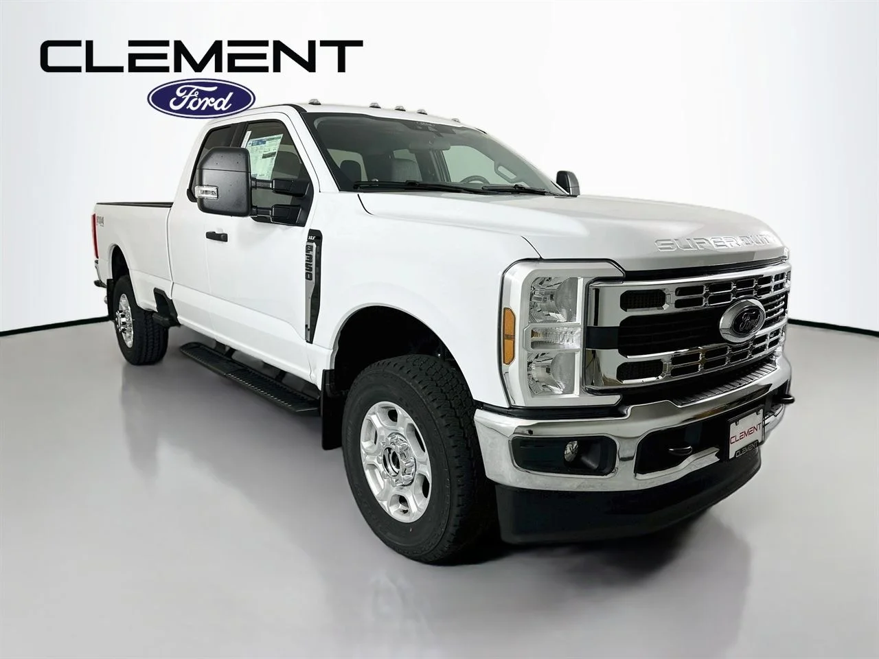New 2026 Oxford White Ford F-350® XLT image 3