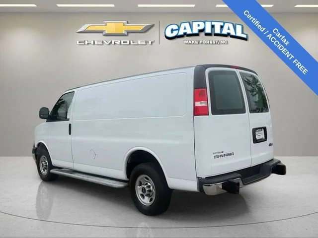 Used 2024 Summit White GMC Work Van image 3