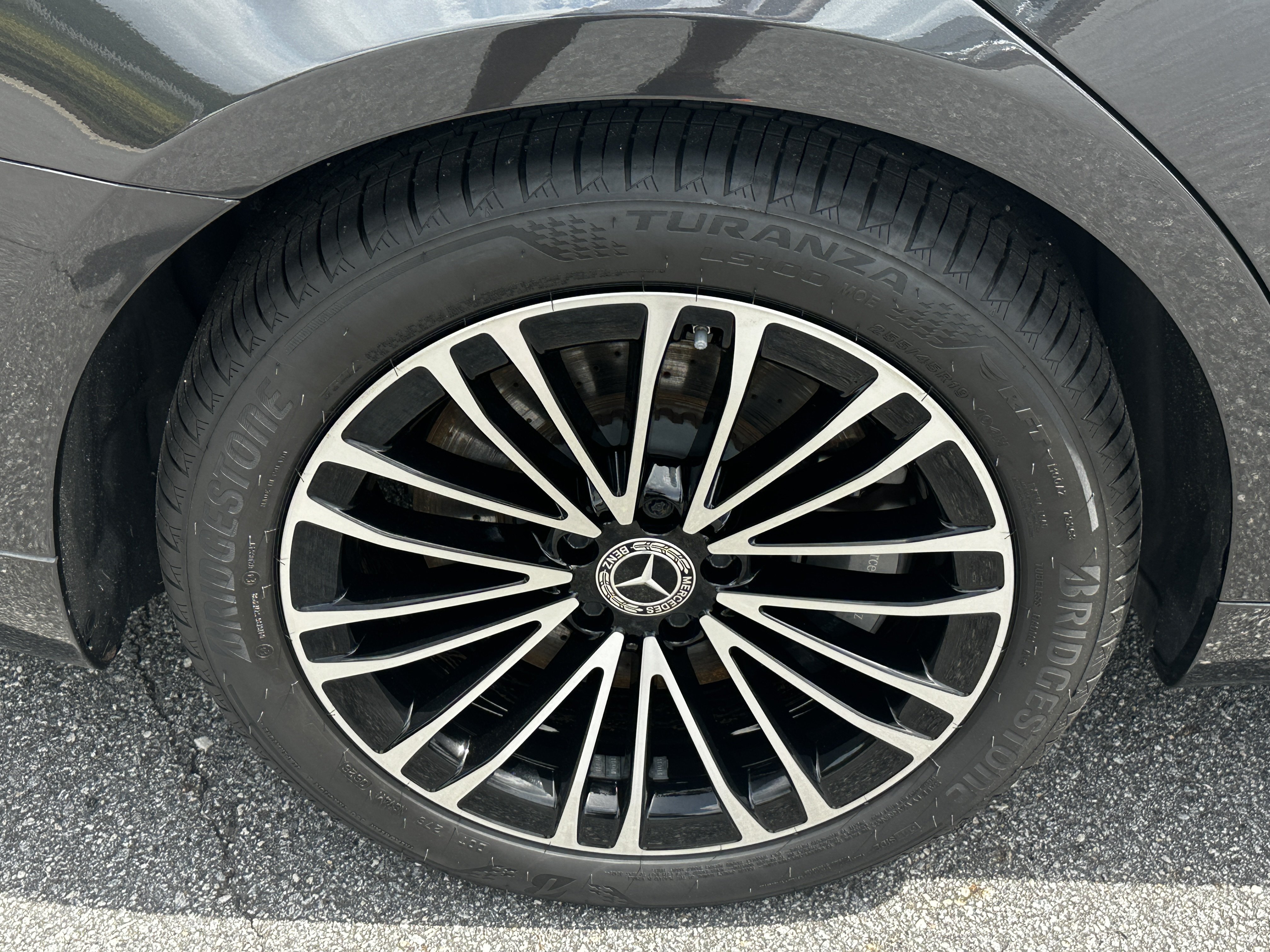 Certified Used 2023 Gray Mercedes-Benz S 580e image 20