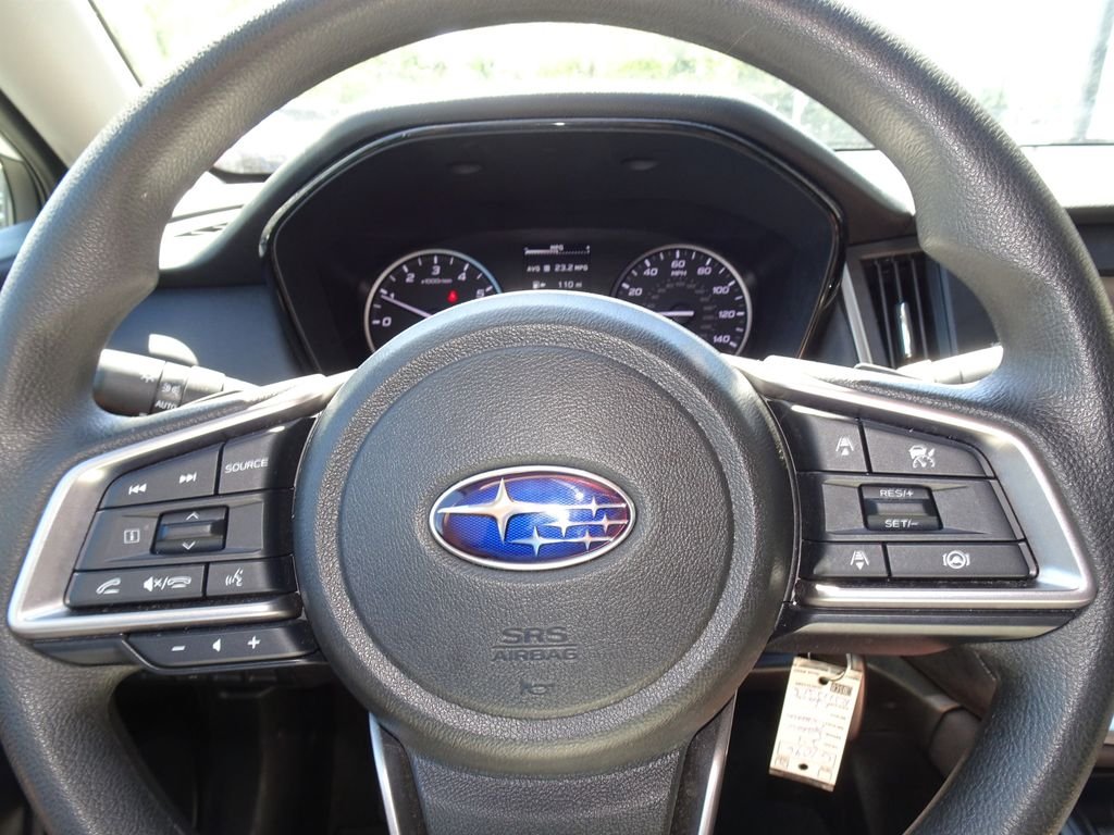 Used 2024 White Subaru 2.5i image 18