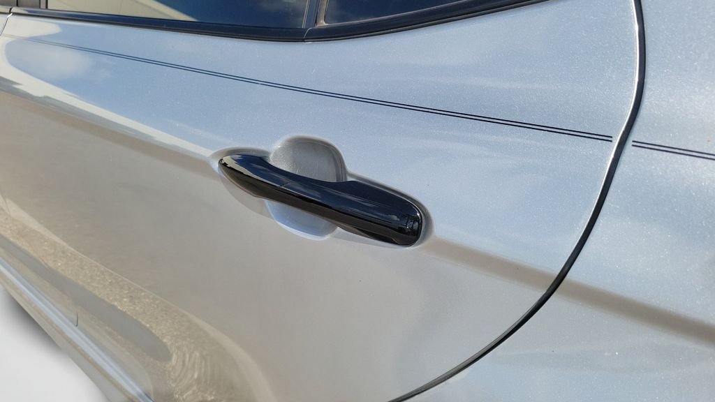 Used 2022 Silver Toyota SE Nightshade image 11