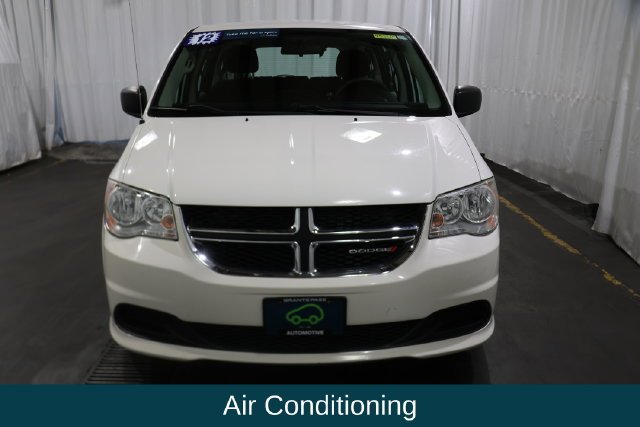 Certified Used 2012  Dodge American Value Pkg image 6
