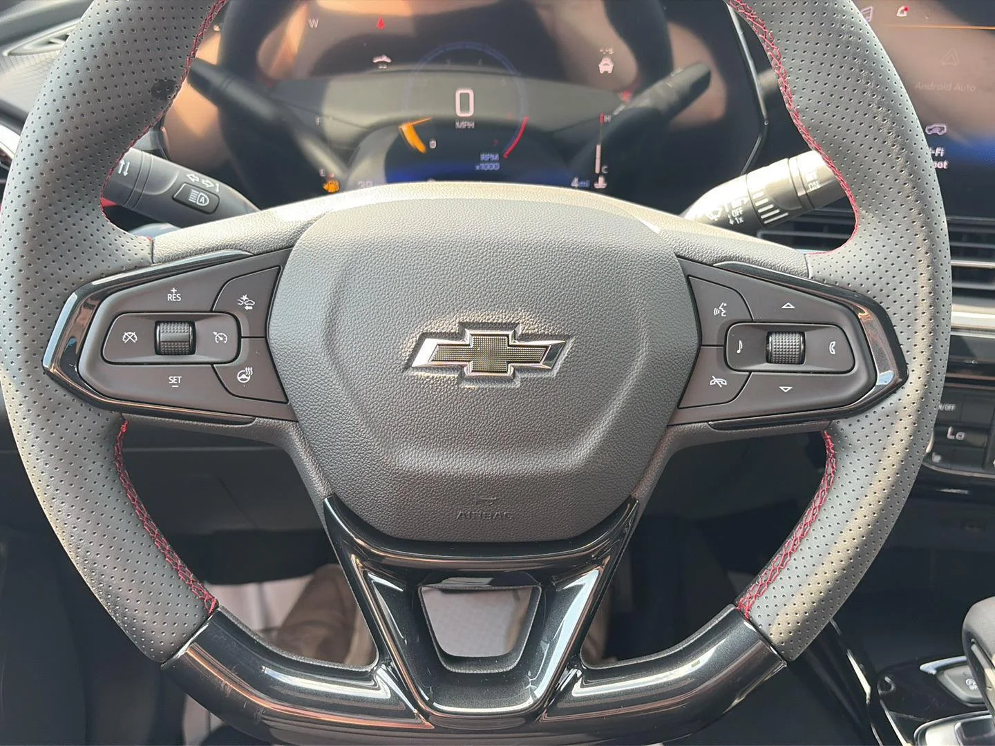 2026 Chevrolet Trax RS - Photo 28