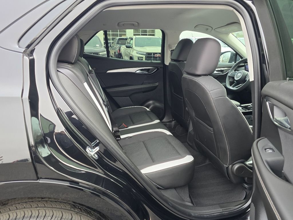 2025 Buick Envision Sport Touring - Photo 32