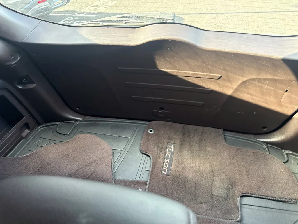 Used 2011 Blue Hyundai GLS image 11