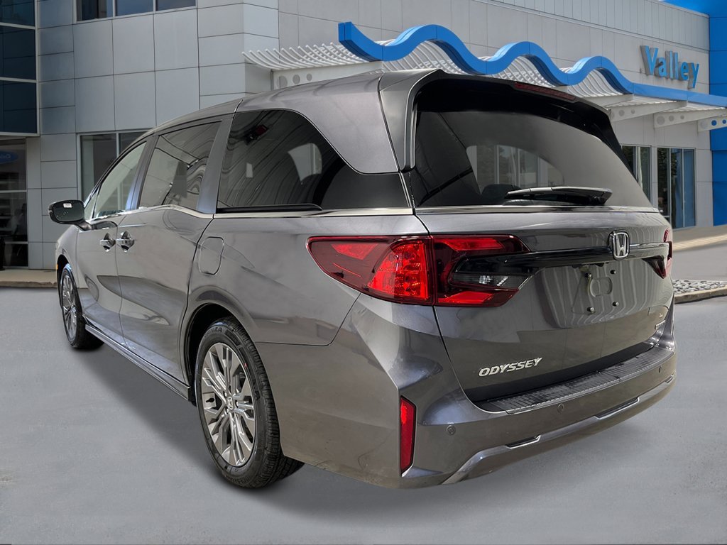 New 2026 Modern Steel Metallic Honda Touring image 3