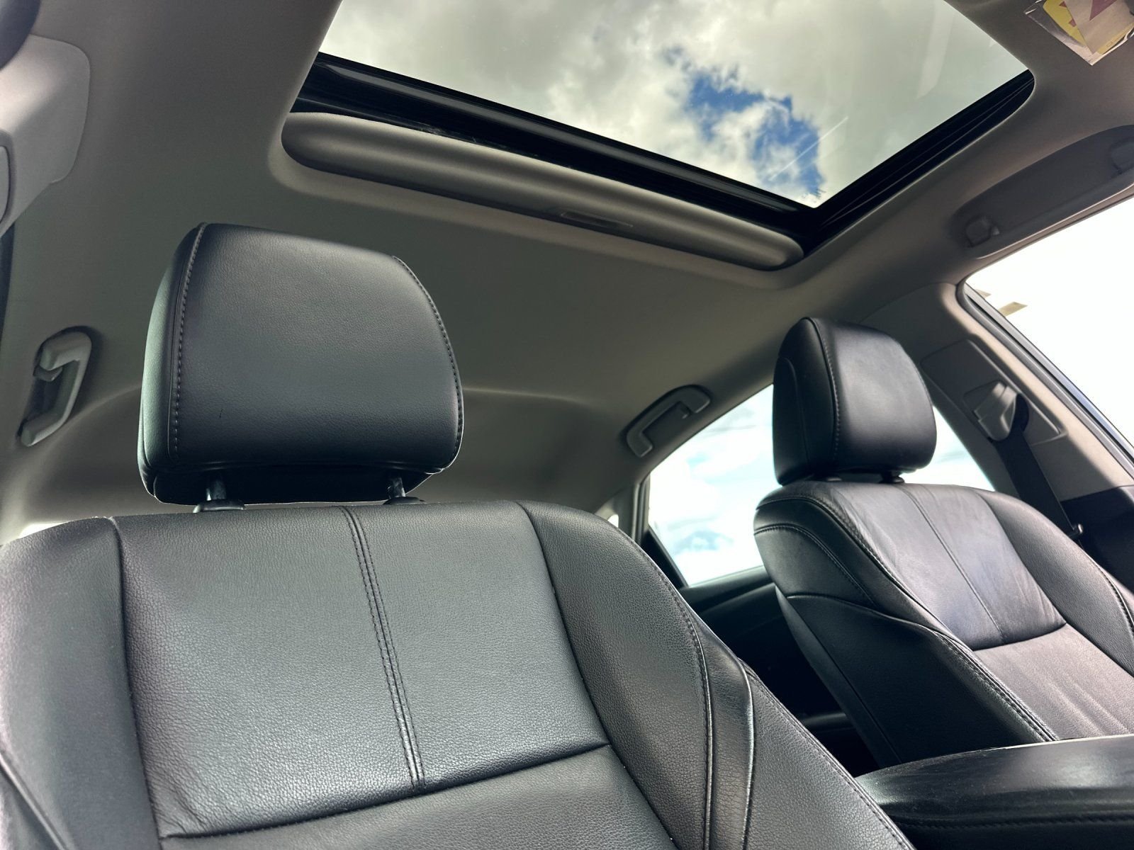 Used 2015 Mica Toyota XLE Touring image 15