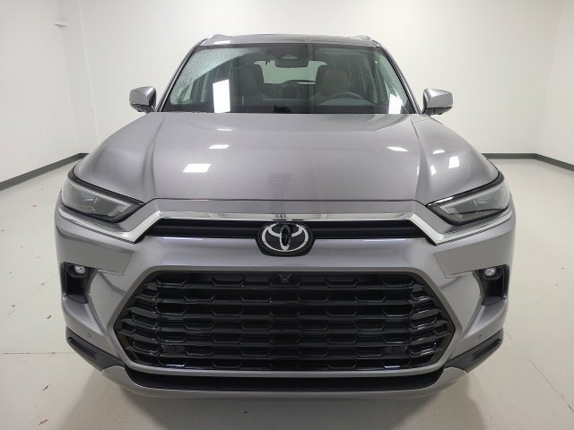 New 2026 Heavy Metal Toyota Platinum image 2