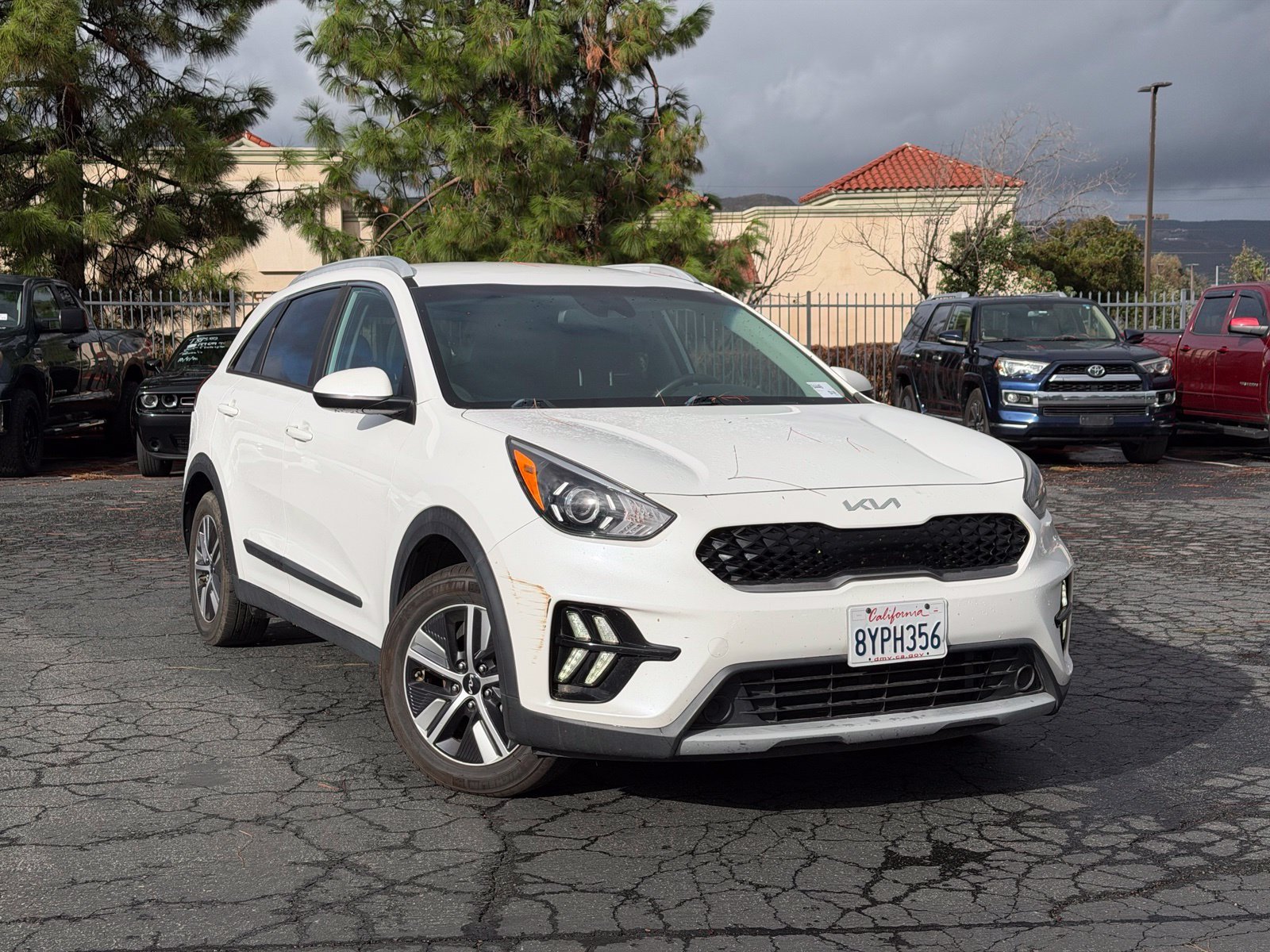 2022 Kia Niro LXS