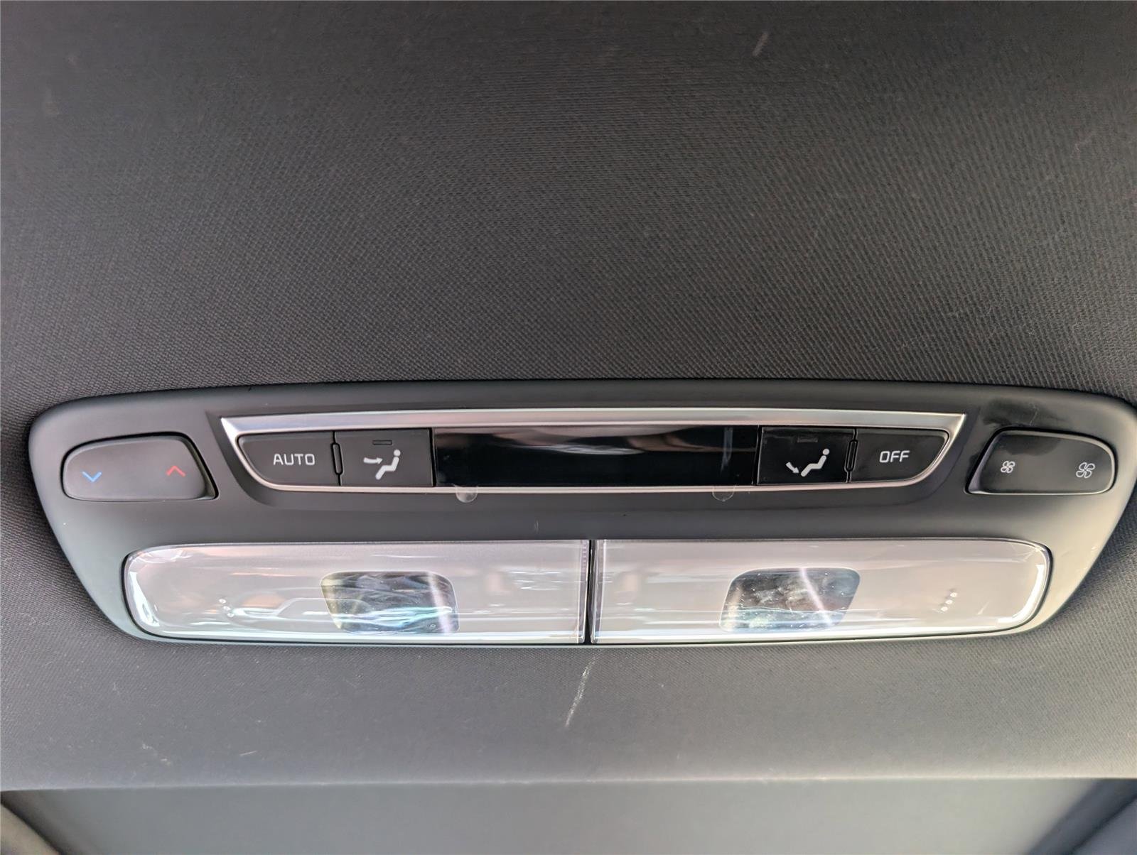 Used 2023 Wolf Gray Kia SX X-Line image 35