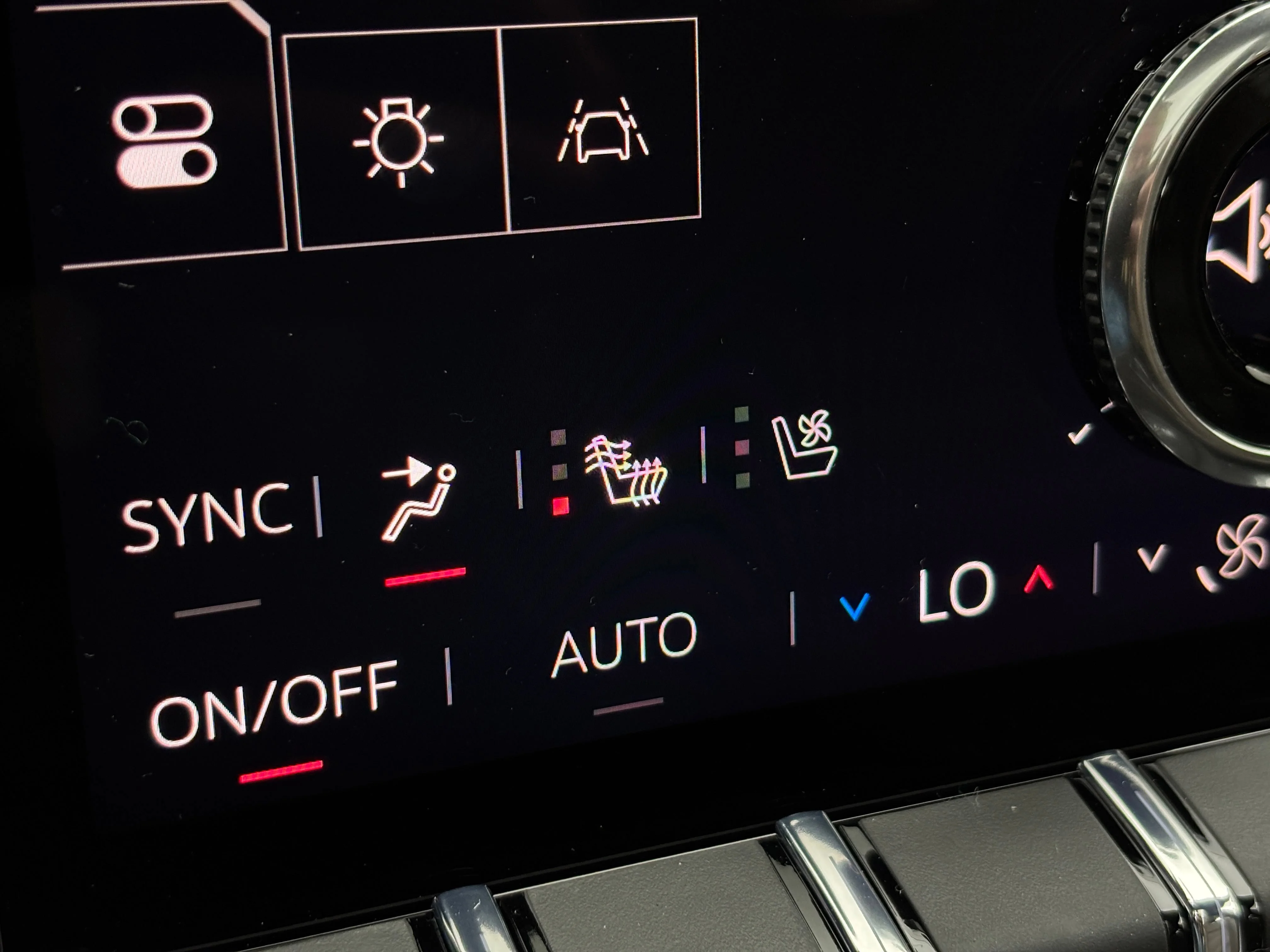 2026 GMC Acadia Denali Ultimate - Photo 7