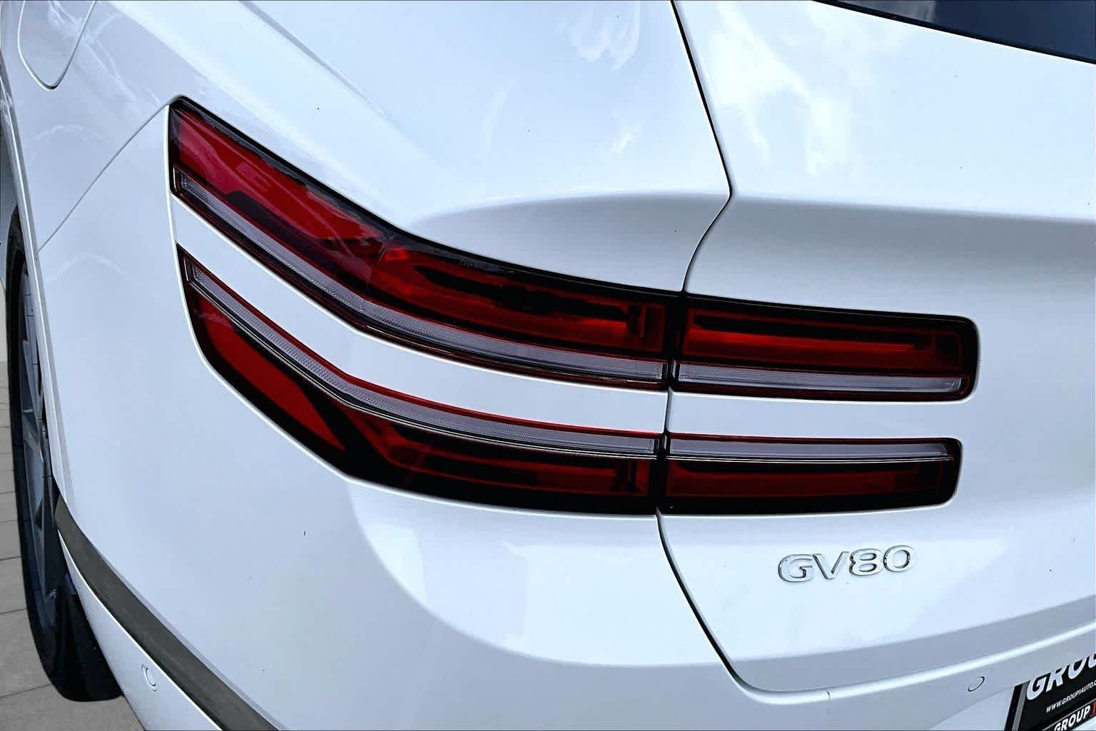 Certified Used 2026 Uyuni White Genesis 2.5T Advanced image 28