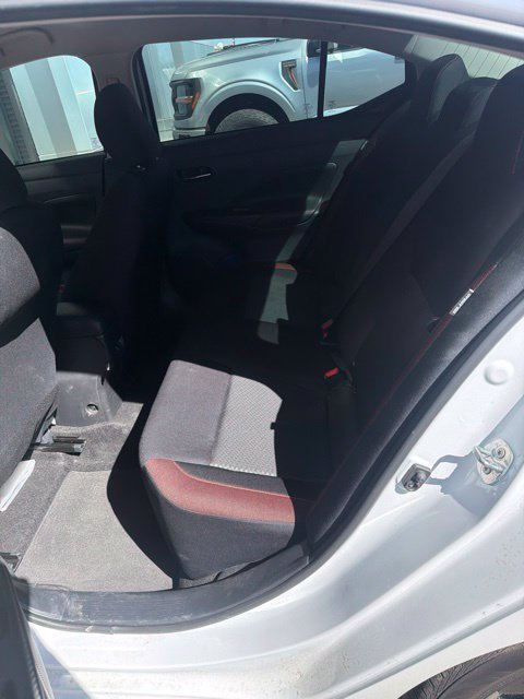 2025 Nissan Versa Sedan SR - Photo 11