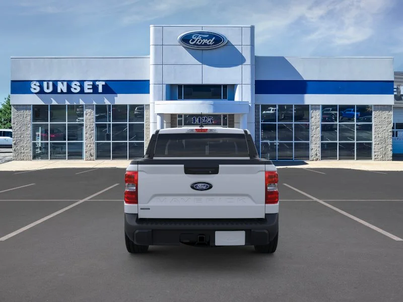 New 2026 Space White Metallic Ford XLT image 5