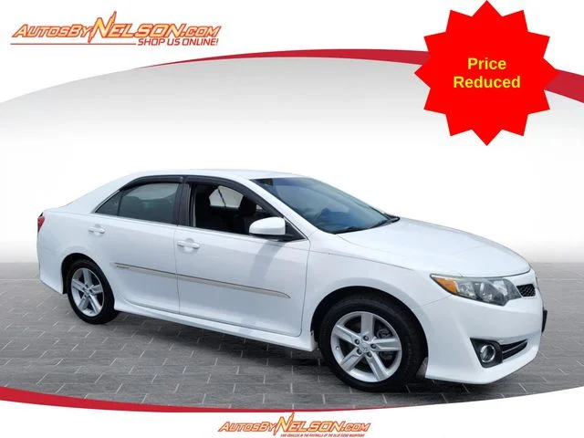 2014 Toyota Camry SE