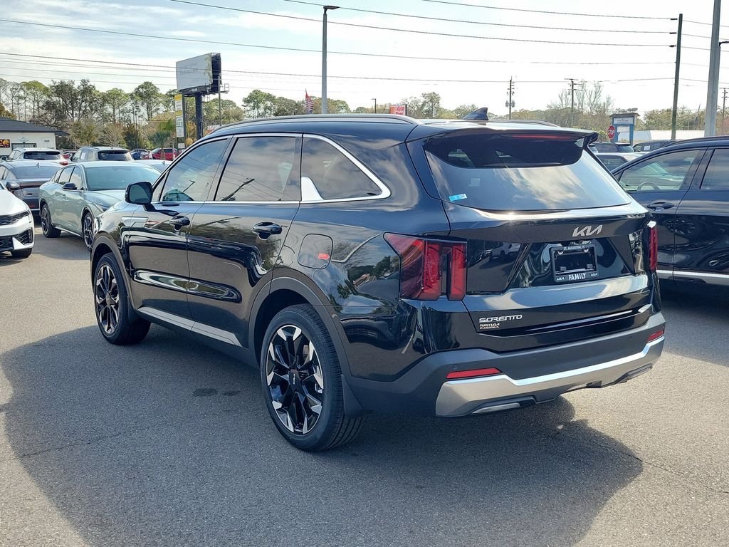 New 2026 Black Kia EX image 4
