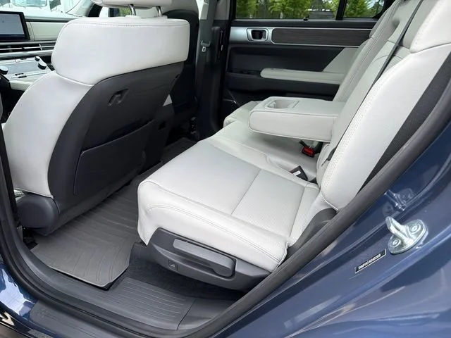 Used 2025 Blue Hyundai Limited image 21