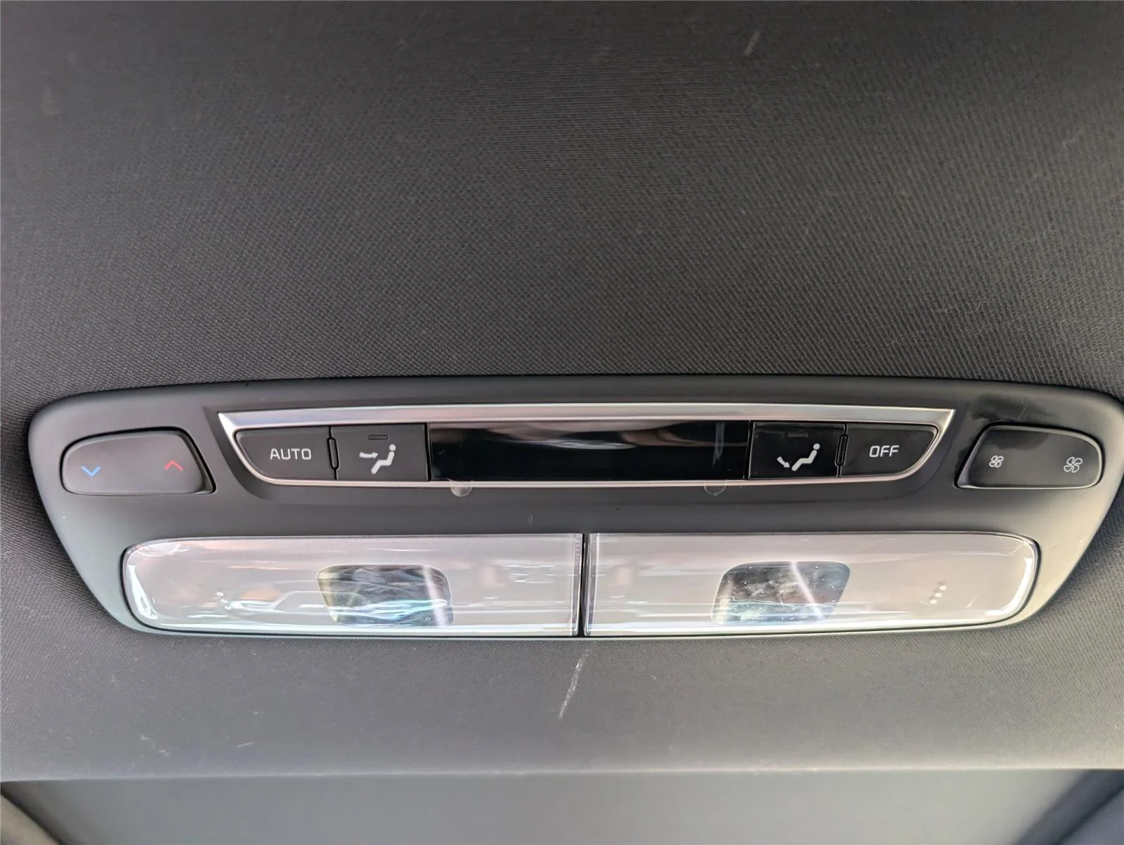 Used 2023 Wolf Gray Kia SX X-Line image 35