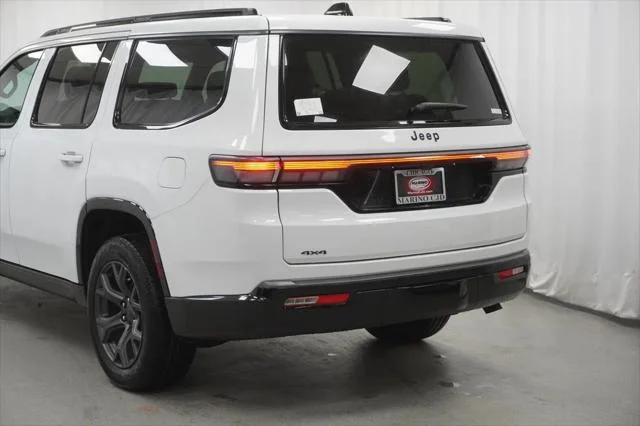 New 2026 Bright White Clear-Coat Exterior Paint Jeep Grand Wagoneer image 12
