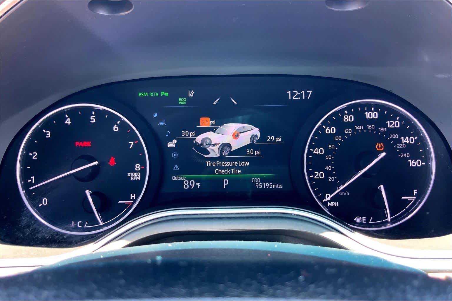 Used 2022 Wind Chill Pearl Toyota Limited image 25