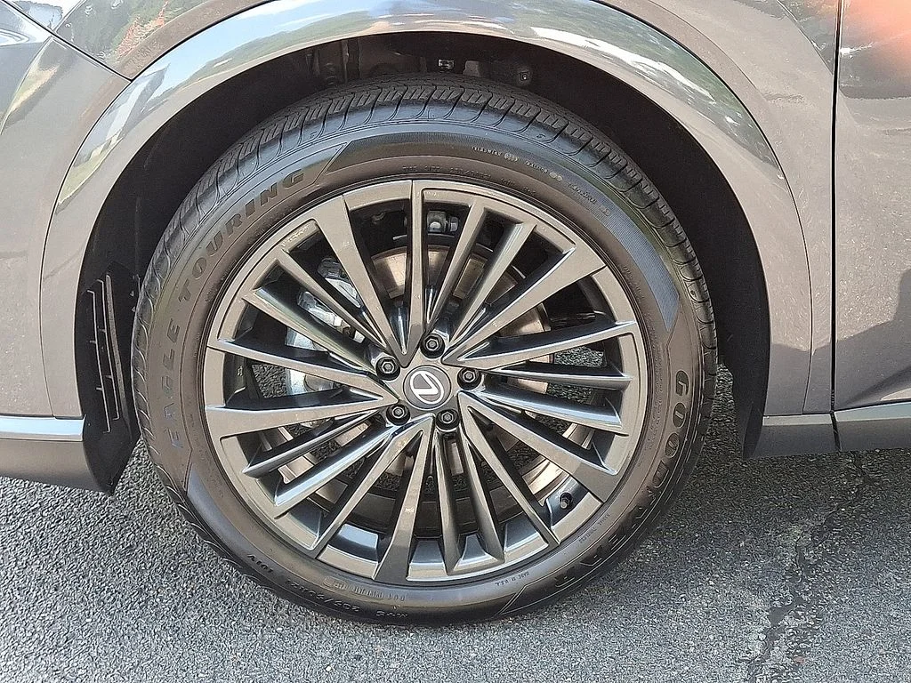 Used 2026 Gray Lexus 350h Premium image 25